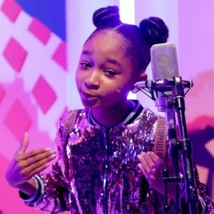 Meet your Posher, Dandrea